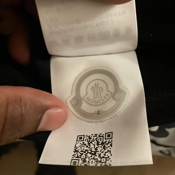 Moncler polo shirt - Picture 6 of 9